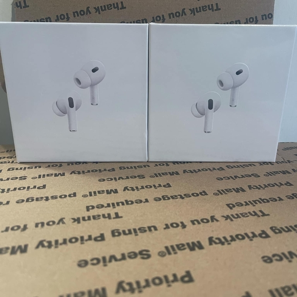 AirPods Pro2 Wireless Earbuds With Charger Case